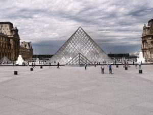 travel spending tips
